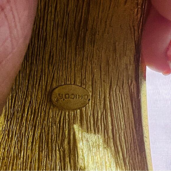 Chico's Gold Textured Bracelet Hinged Clamper Mobwife Maximalist Indie - Picture 5 of 5